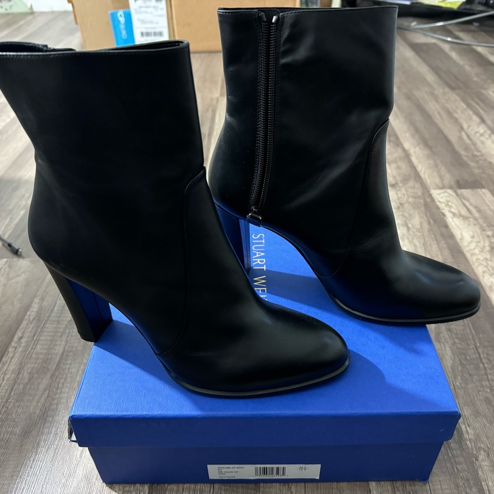 Stuart weitzman highland bootie